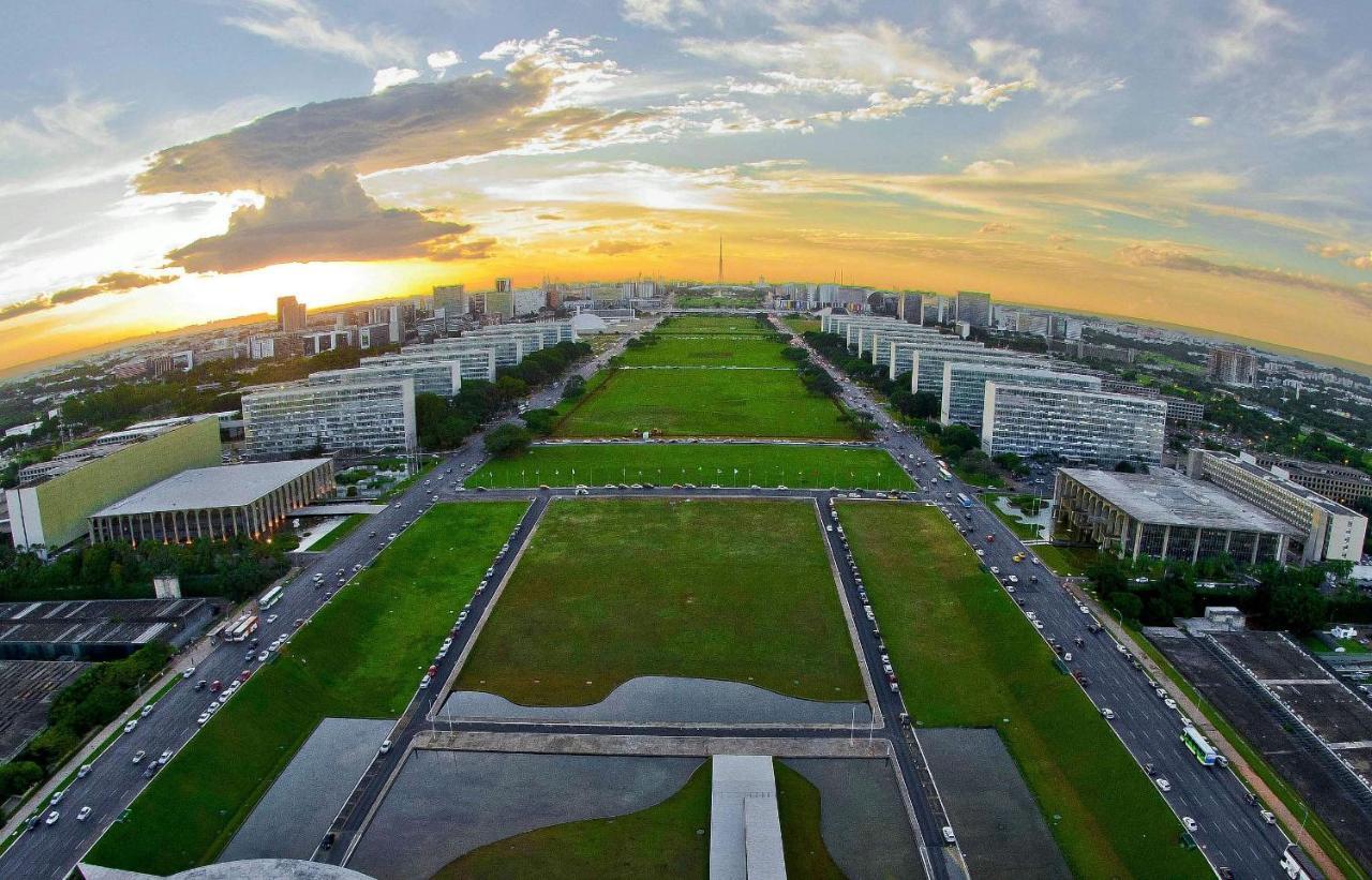 V1005 Flat 10º Andar Com Vista Para Esplanada Brasília Luaran gambar